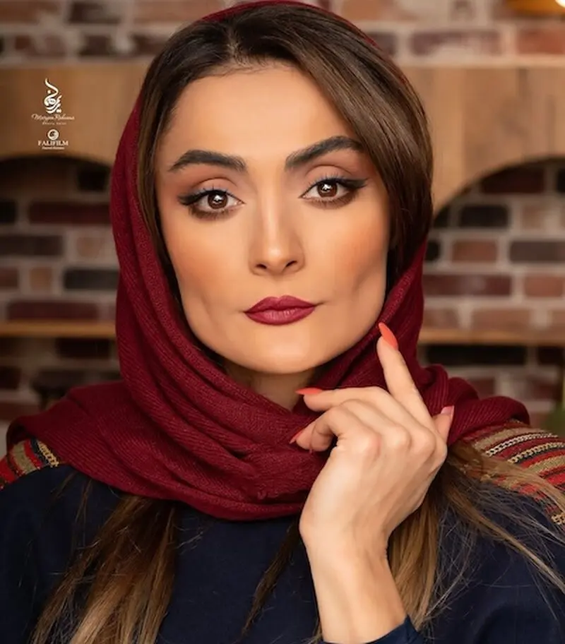 السا فیروز آذر