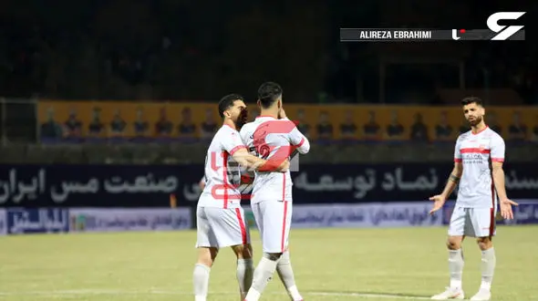 درگیری بازیکنان پرسپولیس با وساطت مهاجم سابق + عکس