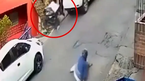 از کیفیت ضعیف جاده تا برخورد صاعقه به سه کودک خردسال