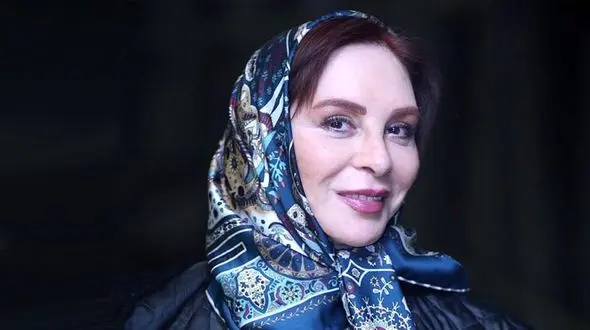 زیبایی بی حد و مرز افسانه بایگان در دهه ۶۰ سوژه شد