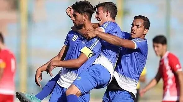 گل دوم امیدهای استقلال به پرسپولیس + فیلم