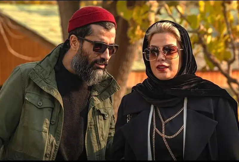 طناز طباطبایی