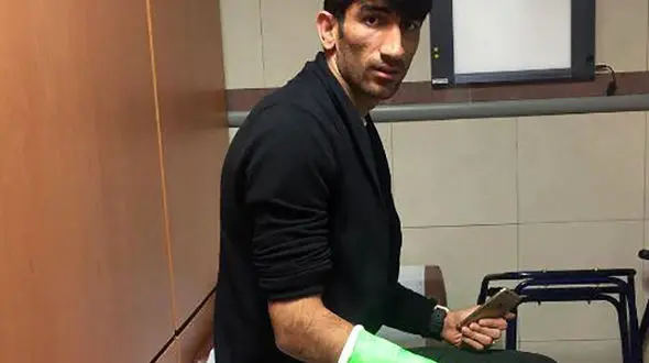 باشگاه پرسپولیس اعلام کرد بیرانوند 4 هفته دور از میادین خواهد بود