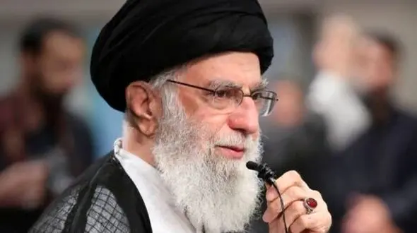 واکنش رهبری به یک عمل خرافی در پایان ماه صفر + عکس