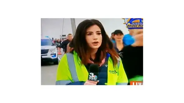 رفتار خجالت آور آقای وزیر با خبرنگار  زن در برنامه زنده+ تصویر