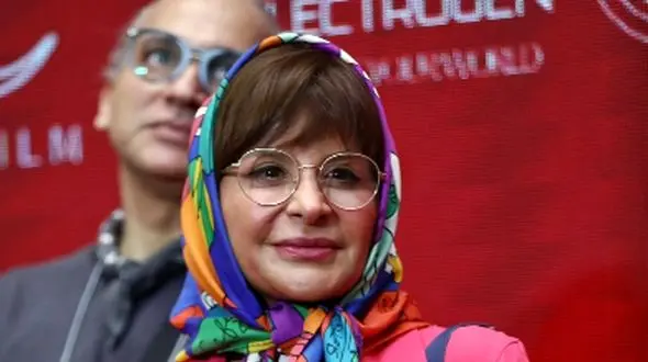 سیما تیرانداز از هنرمندان مشهوری که شاگردش بودند گفت: از بازیگر سریال «شکارگاه» و «تاسیان» تا نیوشا ضیغمی