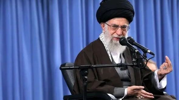 افراد شاغل در دفتر رهبر انقلاب اگر همسر دوم اختیار کنند، اخراج می‌شوند