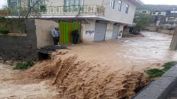 مشاهده سیل در بروجرد + فیلم
