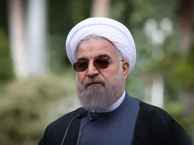 عکس ها/نگاهی به دکوراسیون اتاق کار دلباز حسن روحانی در زمان ریاست جمهوری در خیابان پاستور تهران