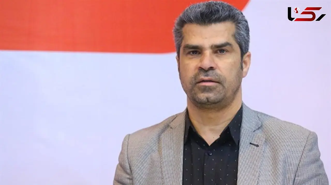 ساعی: پیرهادی چند بار با مشت به شانه نعمت‌زاده زده است!