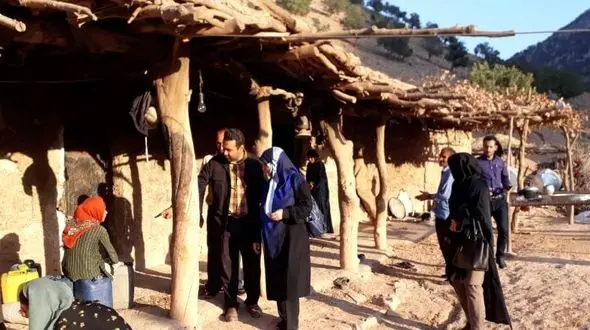 16خودسوزی در روستای دیشموک کهکیلویه + تصاویر