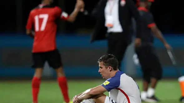 شب تلخِ تلخ تاریخ فوتبال آمریکا