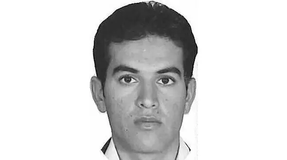 این مرد را می شناسید؟ / همه در شیراز دنبال او هستند + عکس چهره باز
