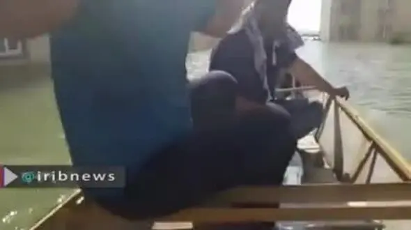 فیلم لحظه غرق شدن منطقه مسکونی شیرین شهر کارون