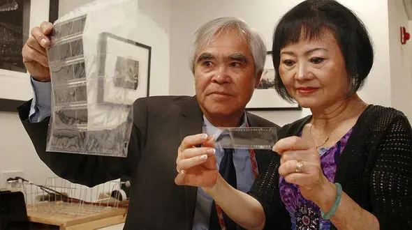 وحشت عکس این دختر بچه پایان جنگ را رقم زد! / روایت تلخ این دختر در 60 سالگی ! 