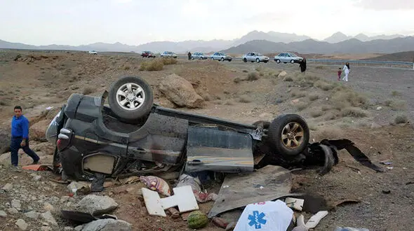 مرگ 3 کوهنورد در واژگونی پرادو + عکس لحظاتی بعد از حادثه