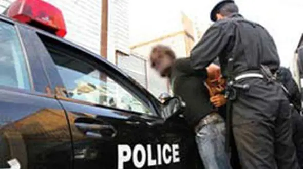 درگیری مسلحانه 4 جوان خشن آبادانی با پلیس