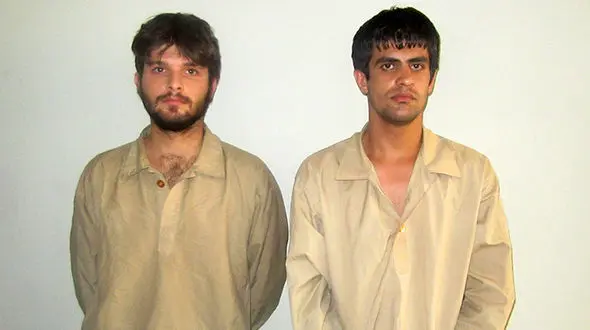 زاغ زنی دختر جوان در باند دزدان سریالی تهران/یکی از تبهکاران هنگام فرار با گلوله پلیس از پای درآمد +عکس و فیلم گفتگو با متهمان