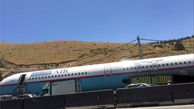 ماجرای عکس جنجالی هواپیما مسافربری در جاده قدیم تهران / هواپیمایی کشوری پاسخ داد + عکس