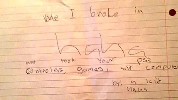 دزدان عجیبی که برای صاحبخانه یاداشت‌ می‌گذارند+ عکس