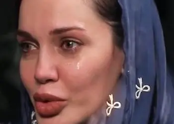 بغض واشک جگرسوز مریم قجر: بدل آنجلینا جولی نیستم، مشکوک به ام اس بودم، می گفتم امام رضا به بچم رحم کن/ بهم گفتن آنجلینای مناطق محروم