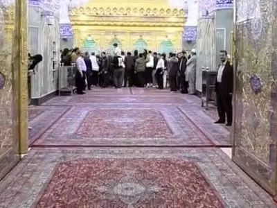 صحن مقدس حضرت عباس (ع) با فرش‌ های جدید آراسته شد + فیلم