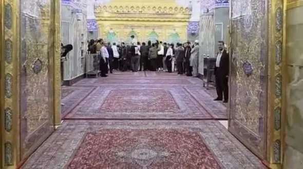 صحن مقدس حضرت عباس (ع) با فرش‌ های جدید آراسته شد + فیلم
