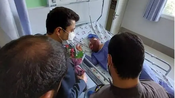 حمله مرد موتورسوار به مأمور انتظامات پارک بهار مشهد +عکس