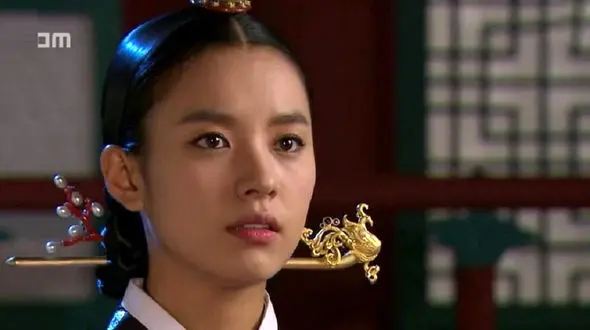 تغییر چهره ظریف «دونگ یی» بعد 14 سال؛ هان هیو جو در 37 سالگی