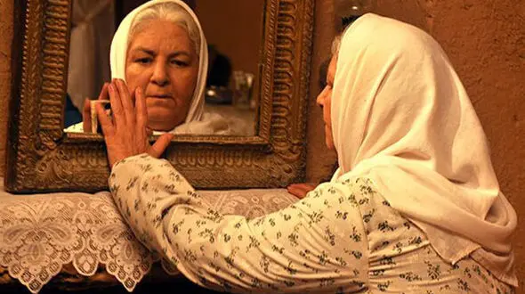 بازیگر معروف از درگذشت همسرش دچار افسردگی شد +عکس