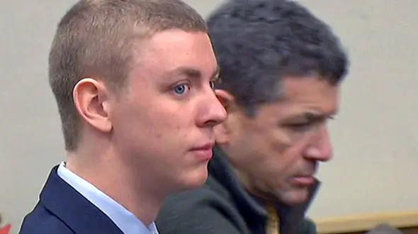 اذیت و آزار یک دختر در پشت سطل آشغال دانشگاه / 2 دانشجو محکوم شدند + عکس