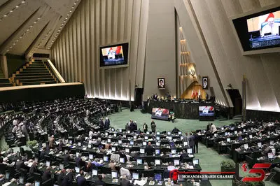 قالیباف:  آمریکا نسبت به دانشجوی ایرانی کینه‌ای تاریخی دارد/ امکانات برای آماده‌سازی تیم ملی فوتبال تدارک دیده شود