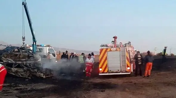 تصادف مرگبار و هولناک 2 خودرو قاچاق سوخت در نهبندان + جزییات