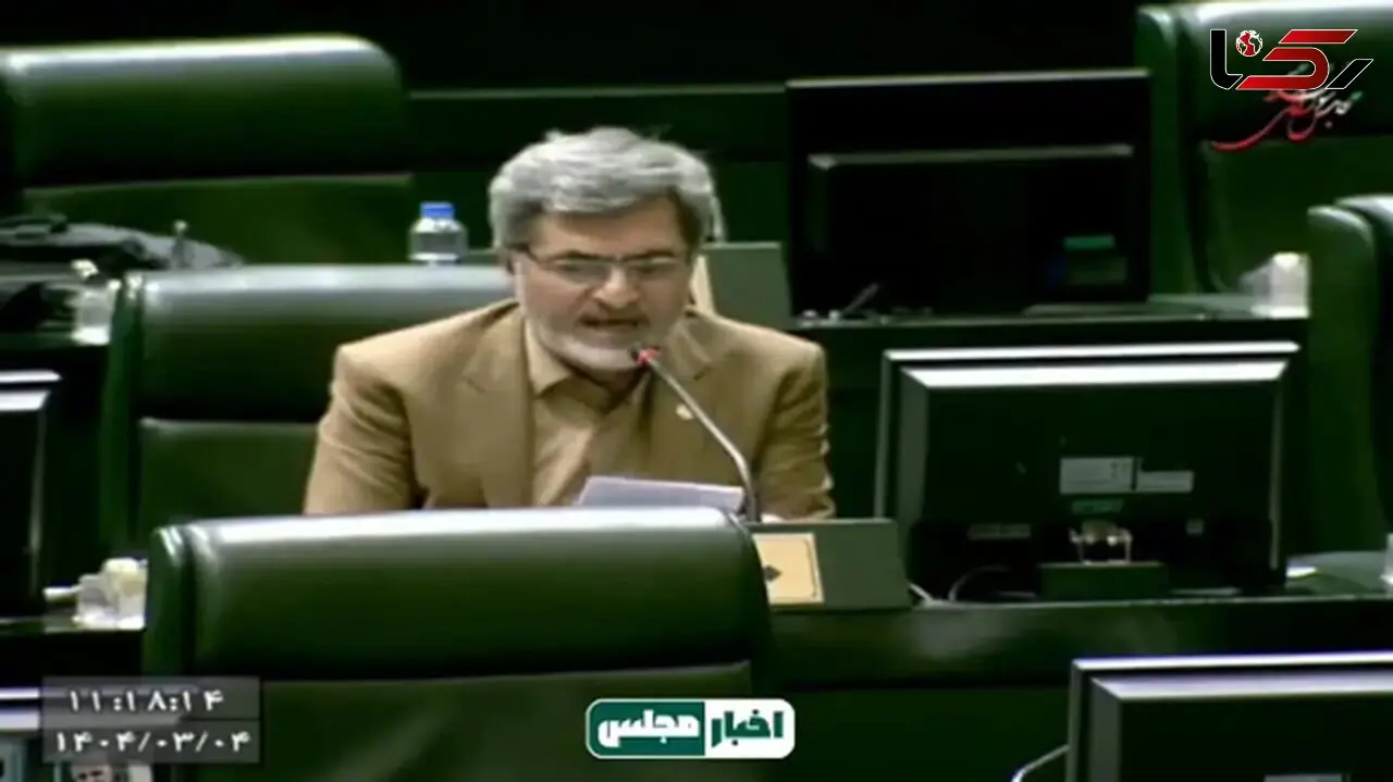 چه کسی باید استانداری که ناموس مردم غیور کُرد را برای سان دیدن فلان مهمان خارجی سوار اسب می‌کند، مواخذه کند؟