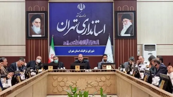 احتمال شناورسازی ساعات کار با بازگشایی مدارس / احتمالا ۲۰ درصد دورکاری اعمال می شود 