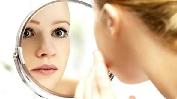  گونه های برجسته بدون جراحی پروتز