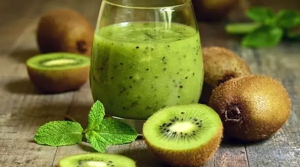 خواص و مضرات کیوی