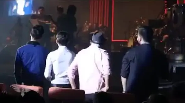 3 جوان نوازنده خیابانی رشتی در کنسرت رضا صادقی+ فیلم