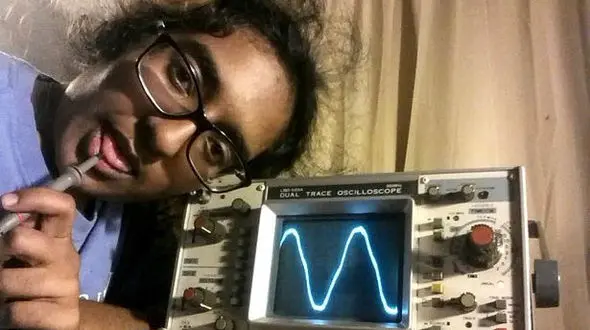 ازدواج متفاوت دختر جوان با عجیب ترین شریک زندگی! + تصاویر