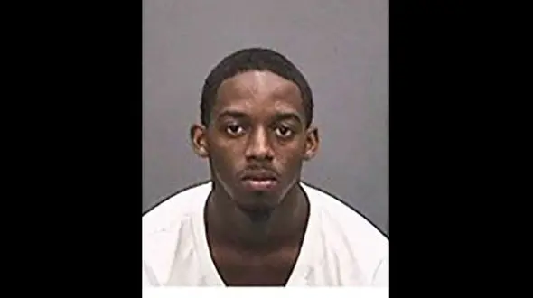 قتل عام خونین جوان سیاهپوست در یک خانه / همدستان این سارق نیز کشته شدند +عکس