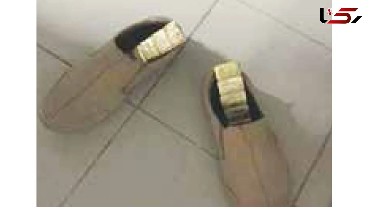 دستگیری مسافر پرواز اروپا با کفش های طلا‎ + عکس