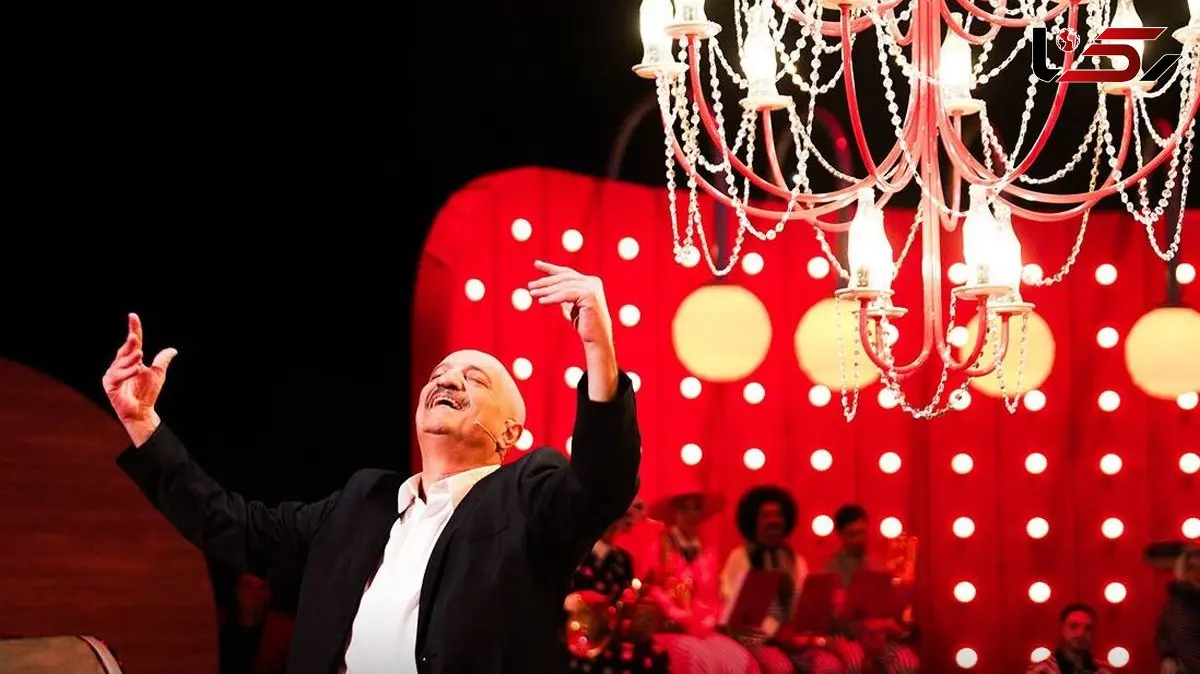 مسعود روشن‌پژوه مجری خاطره انگیز مسابقه محله: جمله «باز بودن درها» در صداوسیما درست نیست