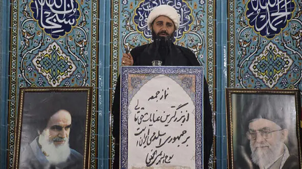 مسولان جهت حفظ جایگاه و شانیت مردم در مراسمات عمومی آینده بهترین امکانات رابرای مردم فراهم نمایند.