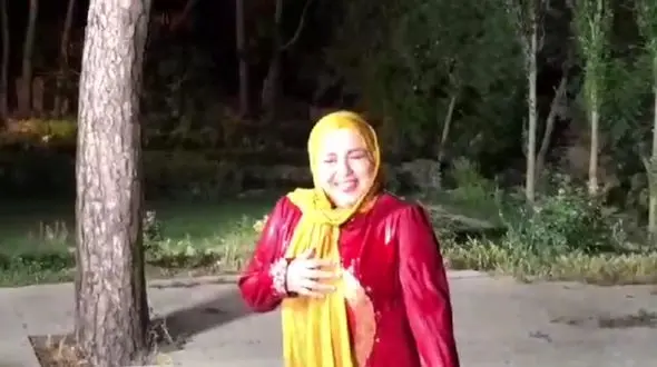 ویدئوی آب بازی بهنوش بختیاری در پشت صحنه یک فیلم
