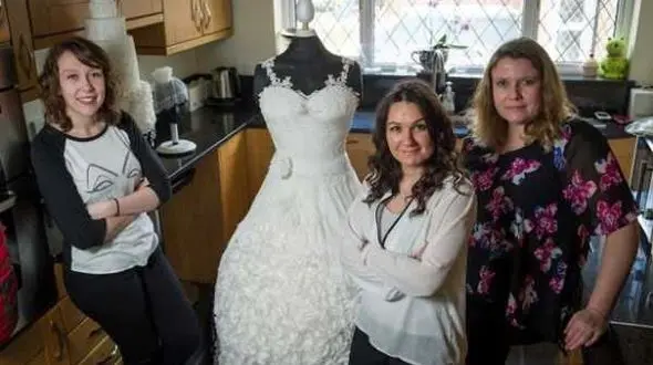 لباس عروس خوردنی که  300 ساعته آماده شد+عکس