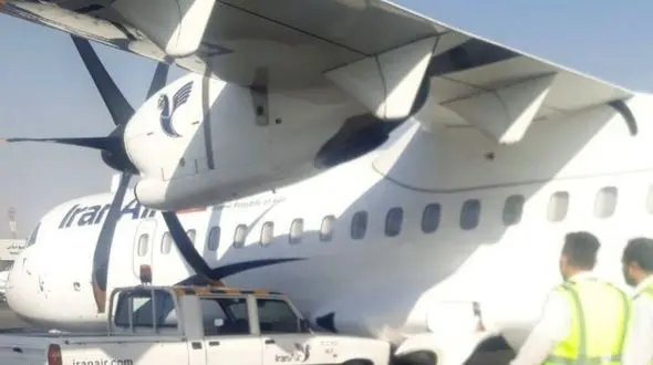 تصادف وانت با هواپیما در یزد ! +عکس