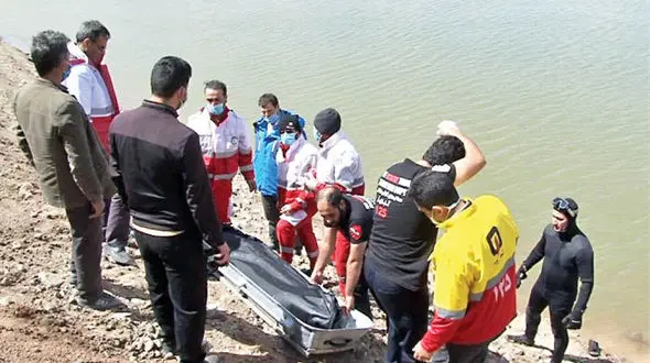 جان باختن دو جوان بر اثر غرق‌شدگی در باغملک 