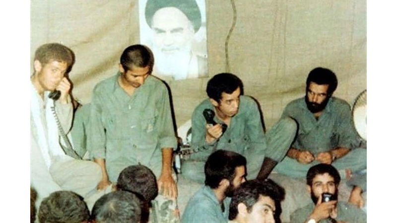 شهید غلامحسین افشردی معروف به حسن باقری از فرماندهان سپاه در دوران دفاع مقدس