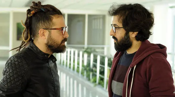 ظاهر جالب هومن سیدی و سیامک انصاری در گلشیفته + فیلم