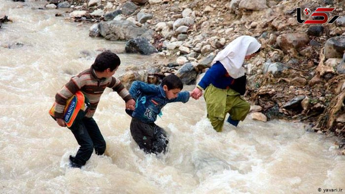 دانش آموزانی که 50 کیلومتر طی می کنند تا به مدرسه برسند/ بی اطلاعی آموزش و پرورش از امکانات رسانه ای!